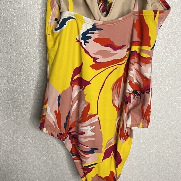 Kona Sol Multicolor Keyhole Floral Medium Coverage One Piece Swimsuit Size Large - Picture 7 of 10